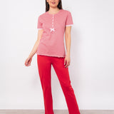Pigiama con maglia serafino a manica corta e pantalone lungo in cotone - ROSSO - VH11