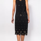 Abito midi in cotone con ricami e frange - NERO - AM51