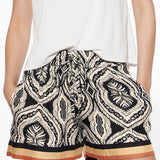 Shorts in viscosa con stampa damascata - VARIANTE UNICA - SH17