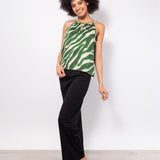 Top in viscosa satin con cut-out e stampa zebrata - VERDE - TP75