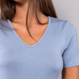 T-shirt scollo a V in modal - DENIM - HU53