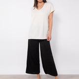 Blusa in tessuto soft touch con scollo profondo – BL80