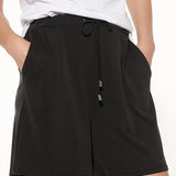 Shorts soft touch con coulisse e tasche – SH83