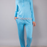 Pigiama Serafino Lungo in Viscosa e Pizzo - AZZURRO - PR11