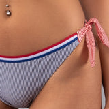 Bikini Triangolo Imbottito e Slip Annodato Righe - BLU - TE00